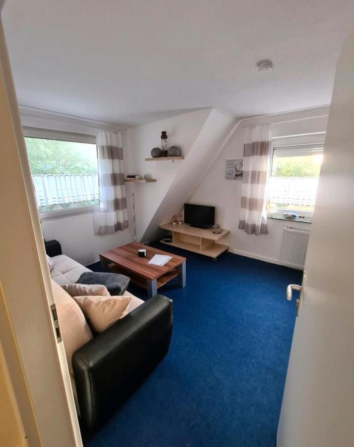 Monteurs-Ferienwohnung Emden Dış mekan fotoğraf